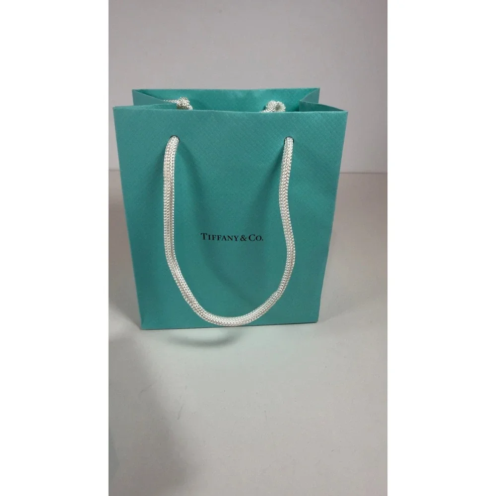 Tiffany & Co. tiffany co